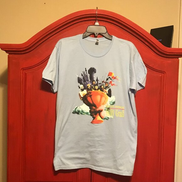 Monty Python and the Holy Grail unisex tshirt size L large NWOT - Picture 1 of 5